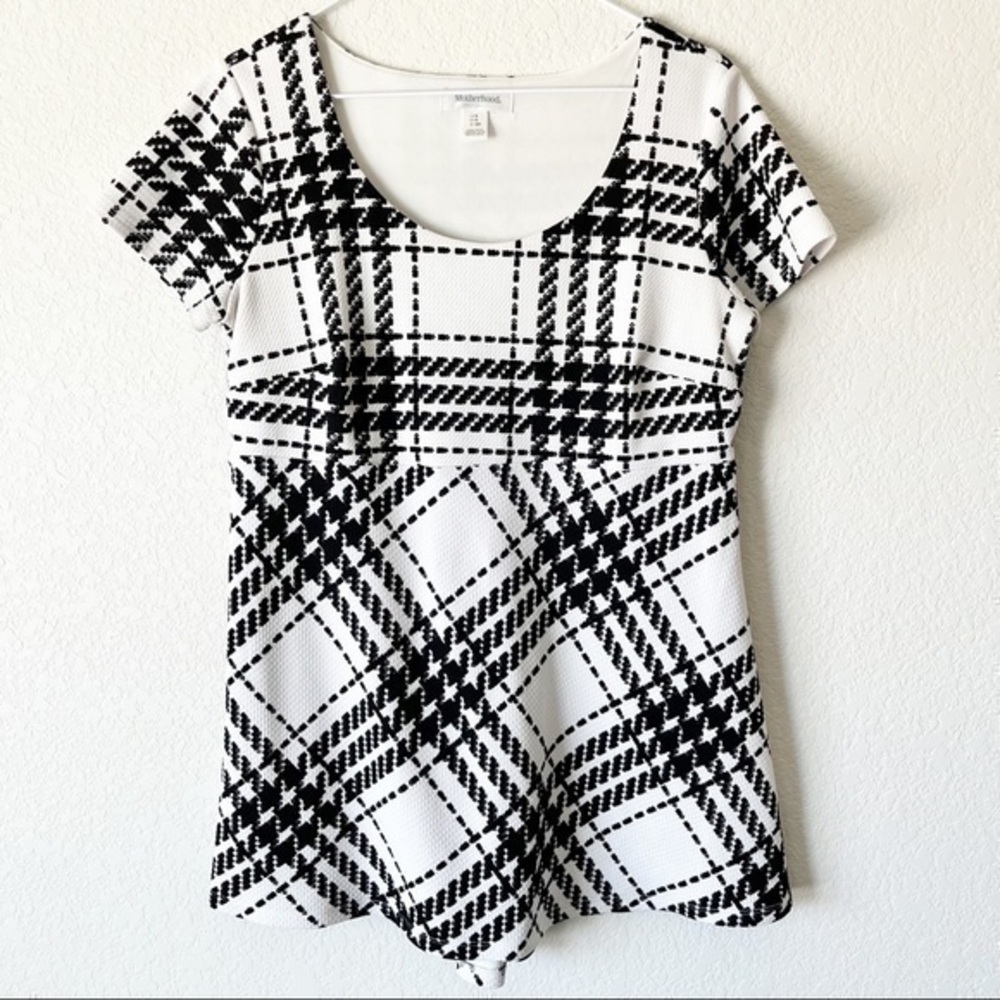 Motherhood Maternity Top Blouse Plaid Black White Soft Small
